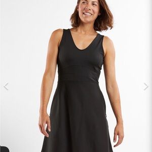 Title Nine Black Dream V neck dress NWT size XL